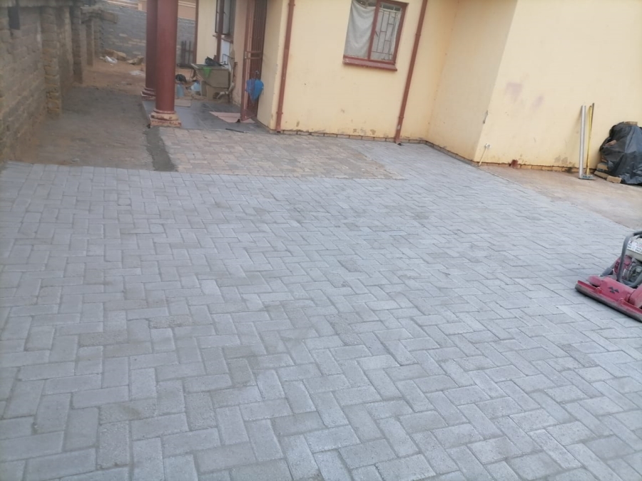 3 Bedroom Property for Sale in Tlhabane West North West